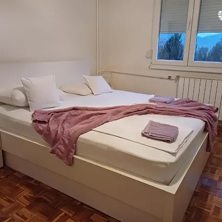 Apartment Sunny *